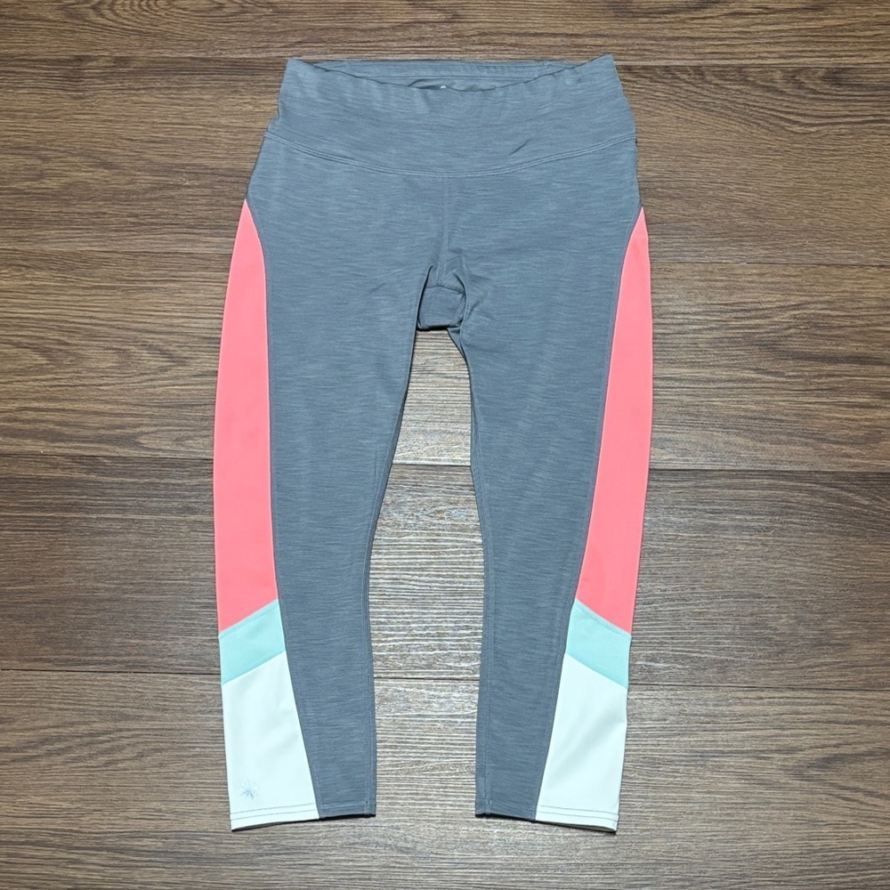 ATHLETA Gray Coral Colorblock Sonar
Capri Cropped Tight Leggings